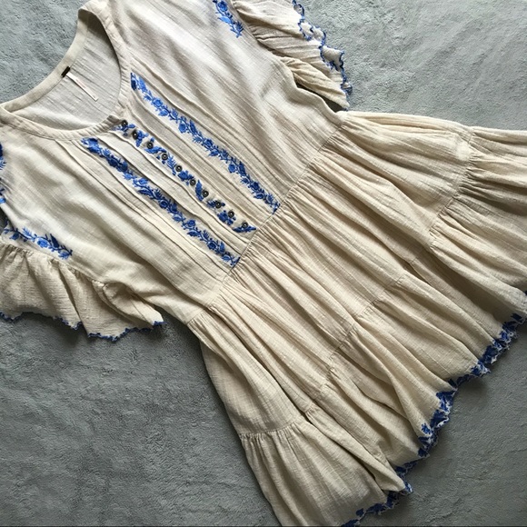 Free People Dresses & Skirts - Free People Santiago Embroidered Mini Dress Ivory